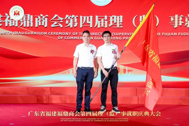 http://yweb1.cnliveimg.com/1423/img/2025/0710/1752114917158.png