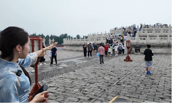 《书画里的中国》第三季直播：美院学子天坛写生，笔墨间对话古今建筑传奇