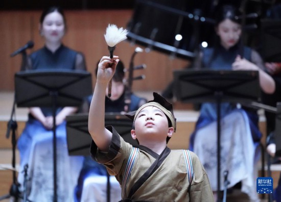 民族器乐童话剧《神笔马良》在京首演-第2张图片-益民生活网