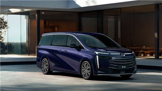 1 Trumpchi New Energy E8 combines space, comfort and intelligent.jpg