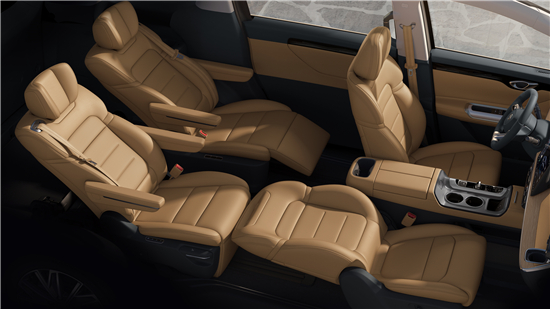 2 Trumpchi New Energy E8 combines space, comfort and intelligent.jpg