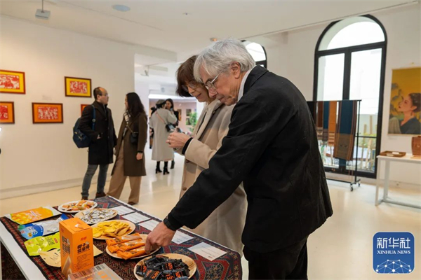 南国食品亮相巴黎：海南特色美味闪耀国际舞台