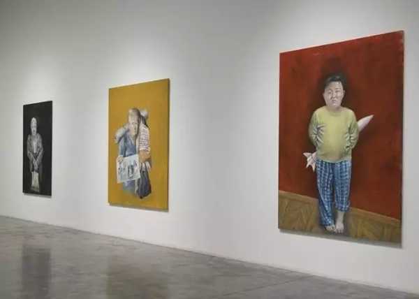  叙利亚艺术家阿卜杜拉·奥马利《脆弱》展览现场
