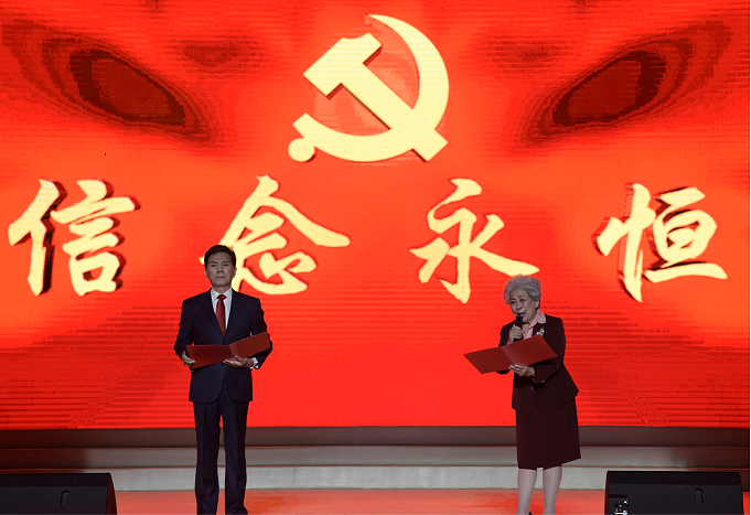 到星星的故乡追寻诗与远方|"诗意塞上· 歌颂党恩"黄河诗会在宁夏中卫