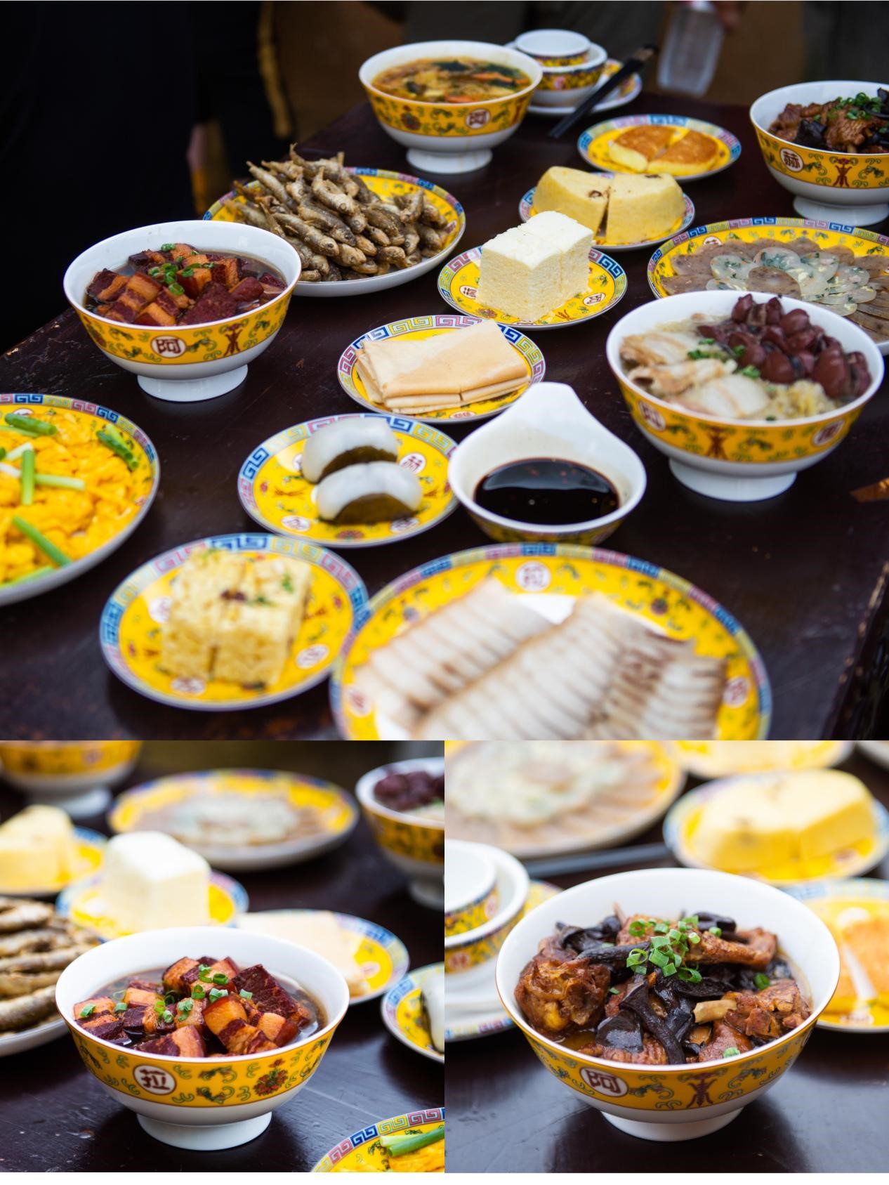 肉,素烩汤,肝肠面肠,蒜泥白肉,小鸡炖蘑菇,还有满族传统糕团喇嘛糕