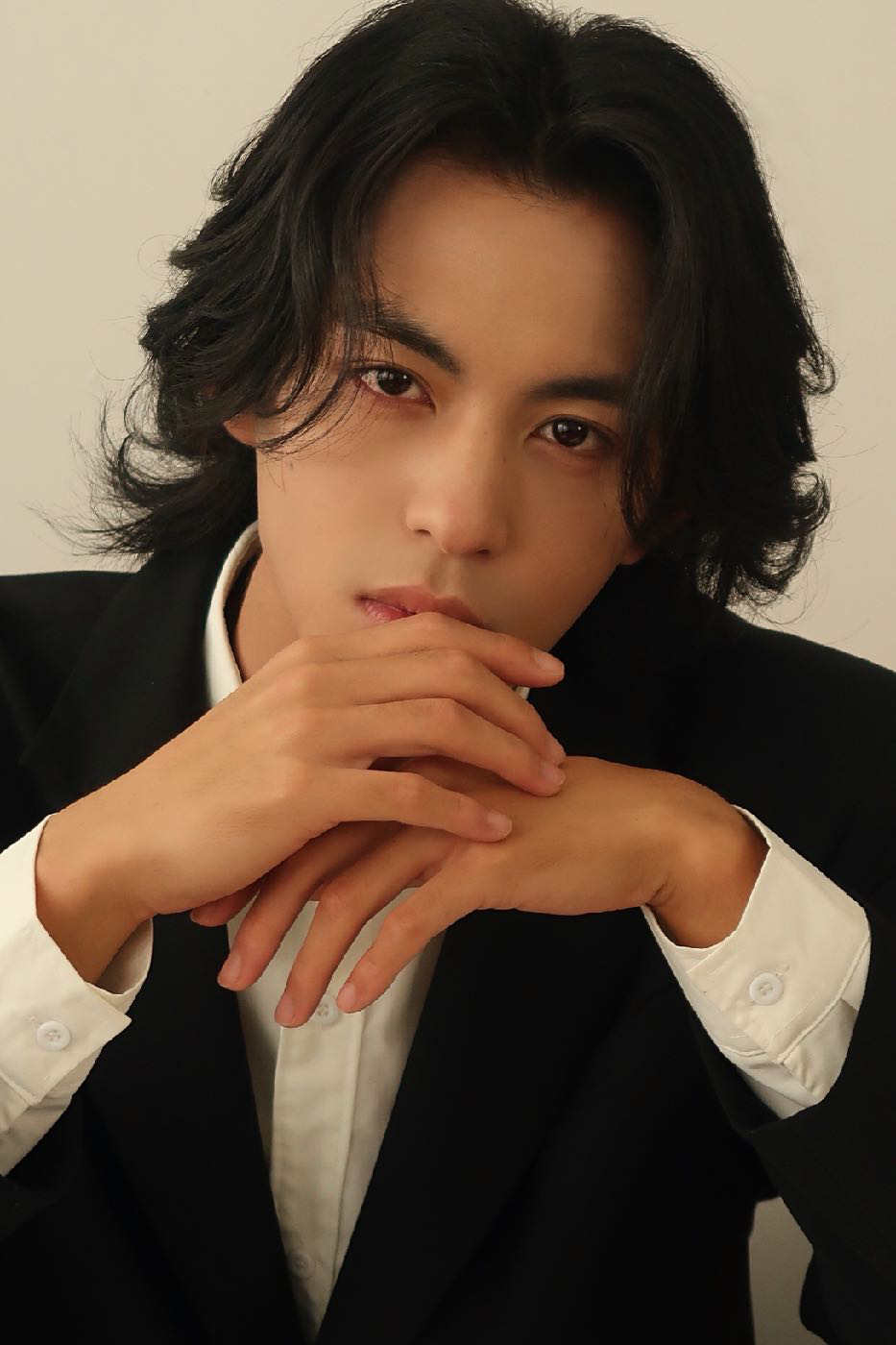 麦尼肯娱乐签约演员黄靖洲在角色中成长