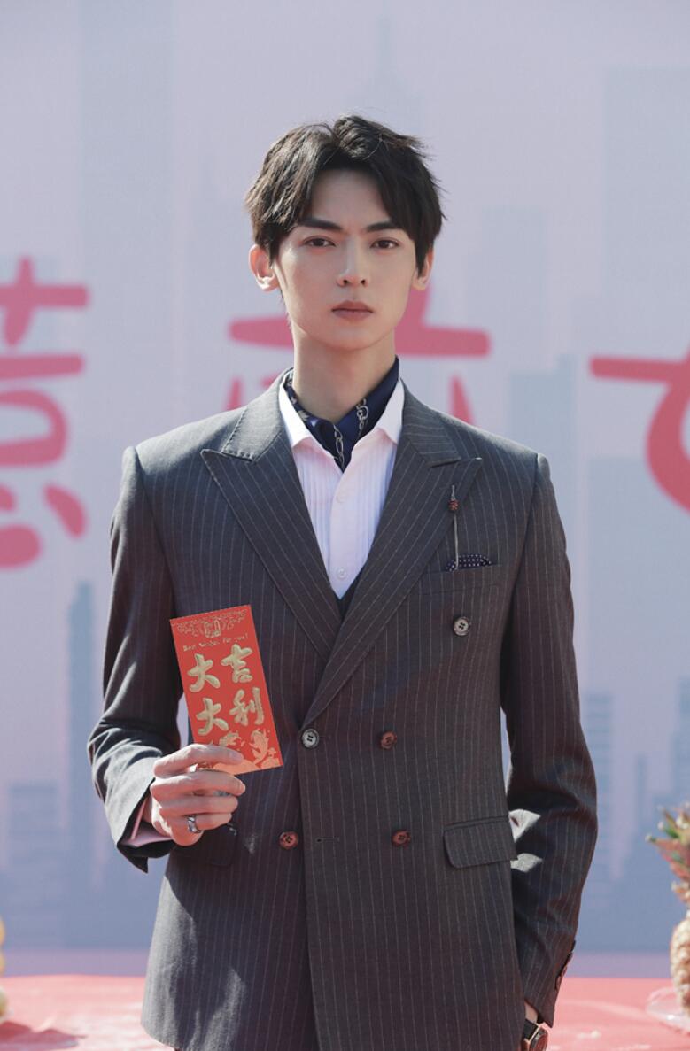 短剧别惹前女友开机看爽文女主一路逆袭手撕渣男