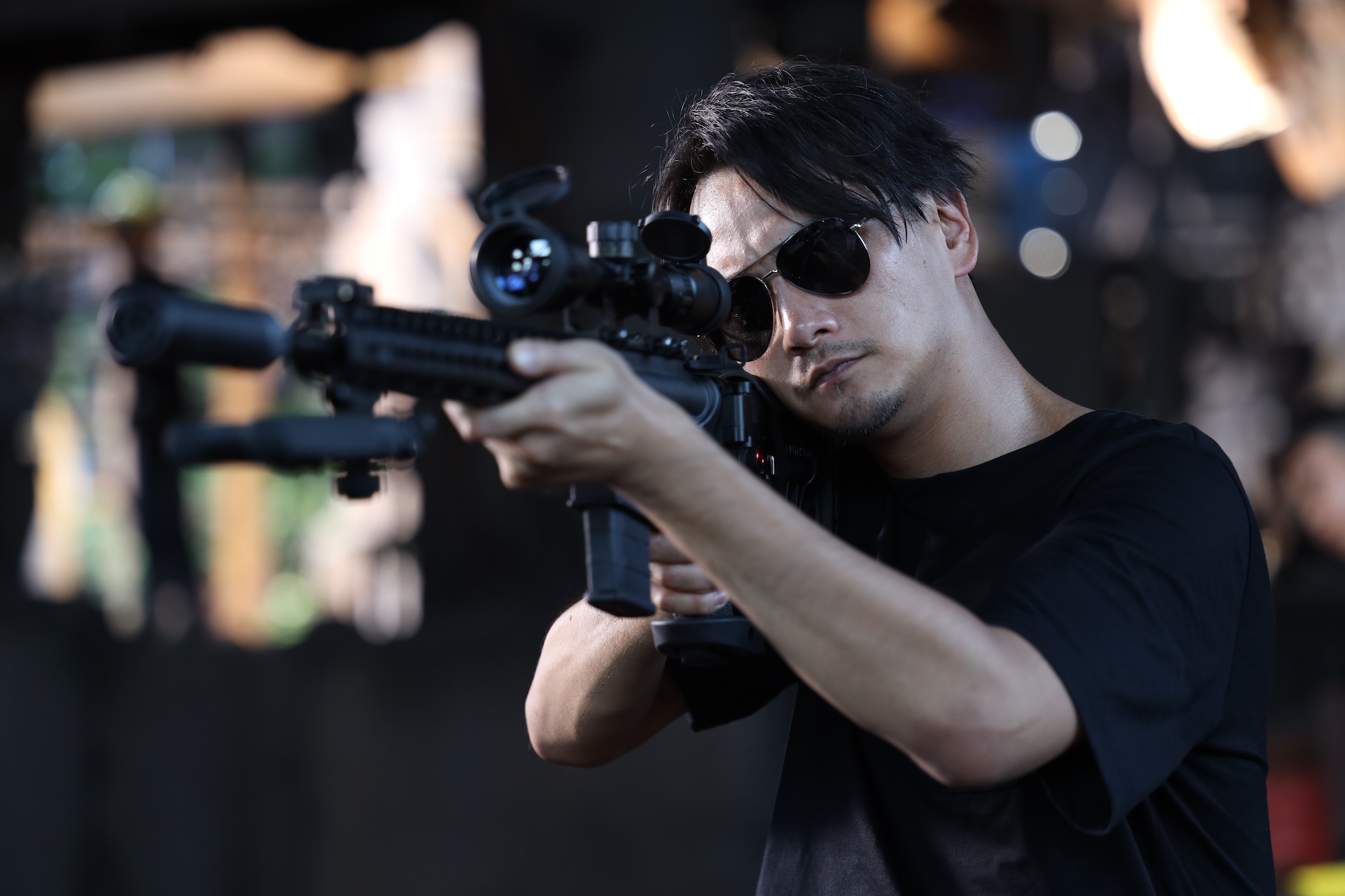 电影特警使命之狙击风暴今日上线狙击双雄上演生死对决