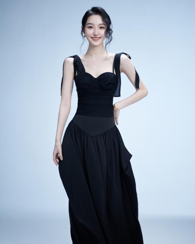 罗奕新电影夜阑人未静开机勇挑大梁期待值拉满