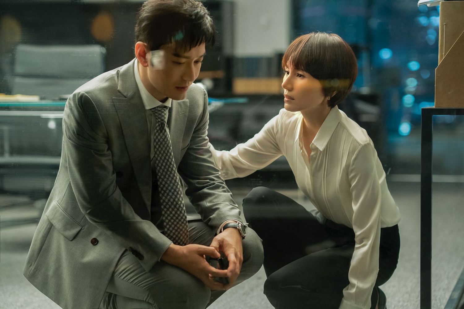 玫瑰之战中餐厅6连夺收视第一黄晓明受观众肯定