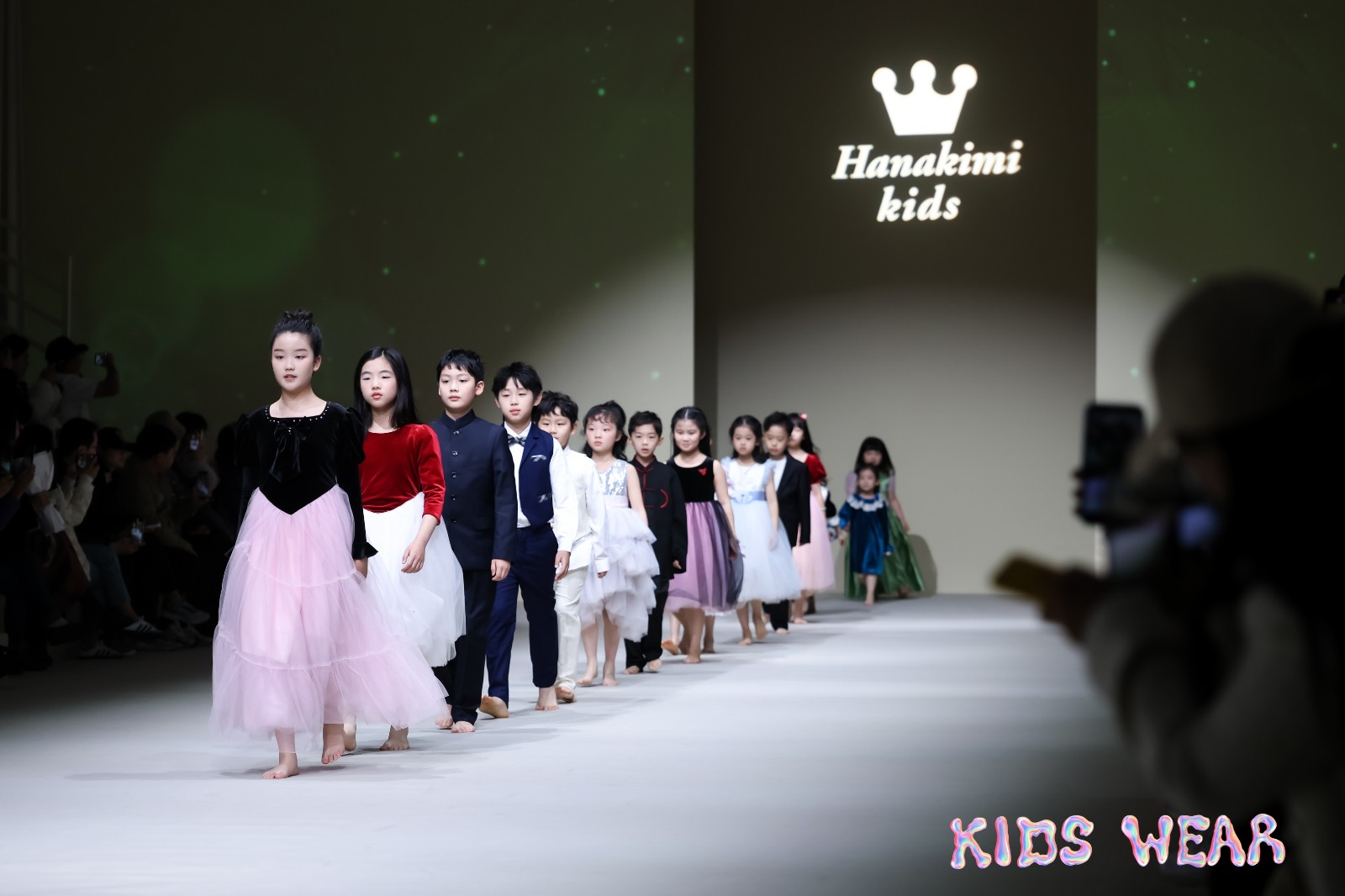 渐变之旅抵达终点aw2024kidswear完美收官